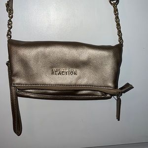 Kenneth Cole Reaction Cross Body Bag